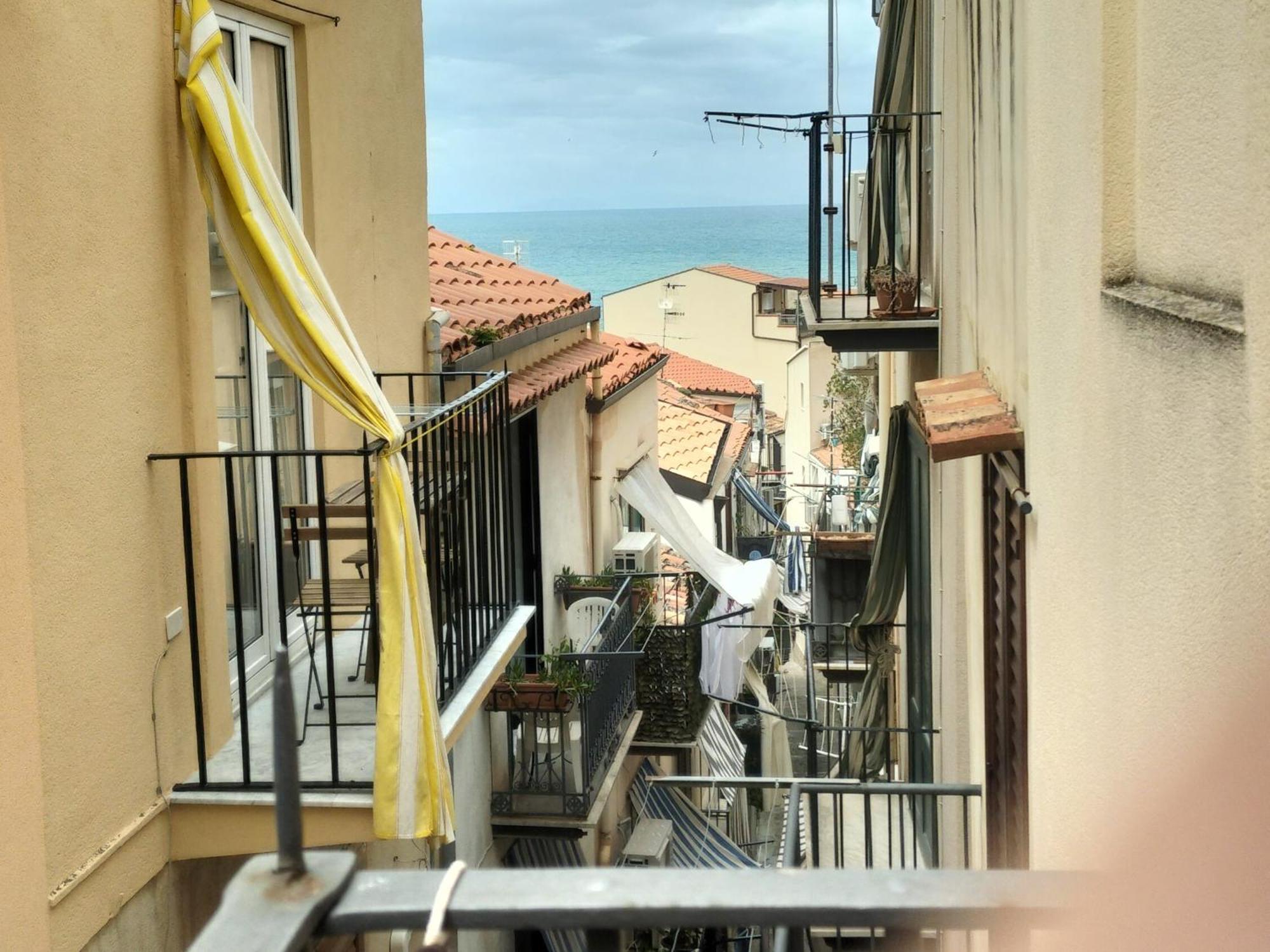 Casa Rosellina Piano Primo Apartment Cefalu Bagian luar foto