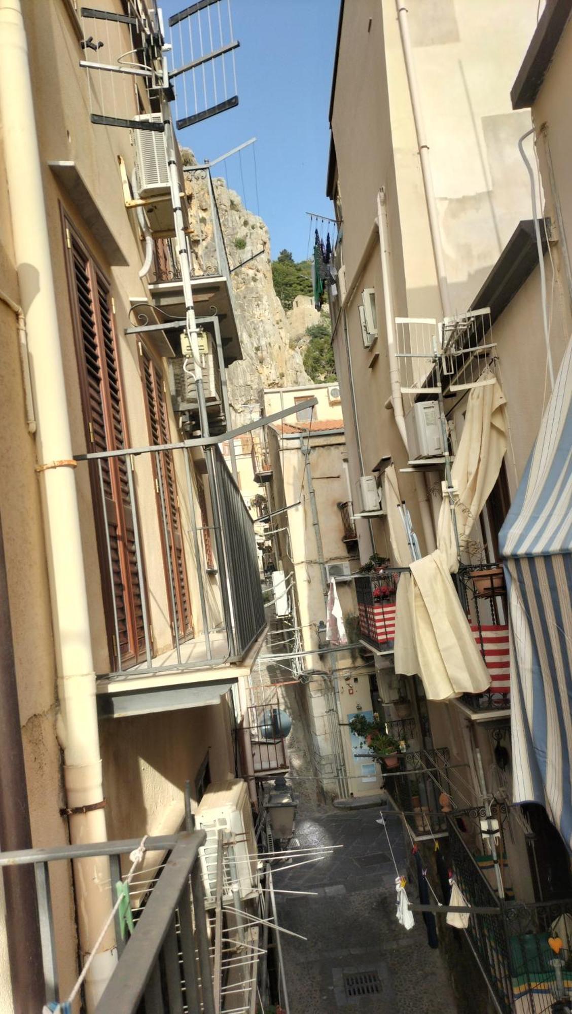 Casa Rosellina Piano Primo Apartment Cefalu Bagian luar foto